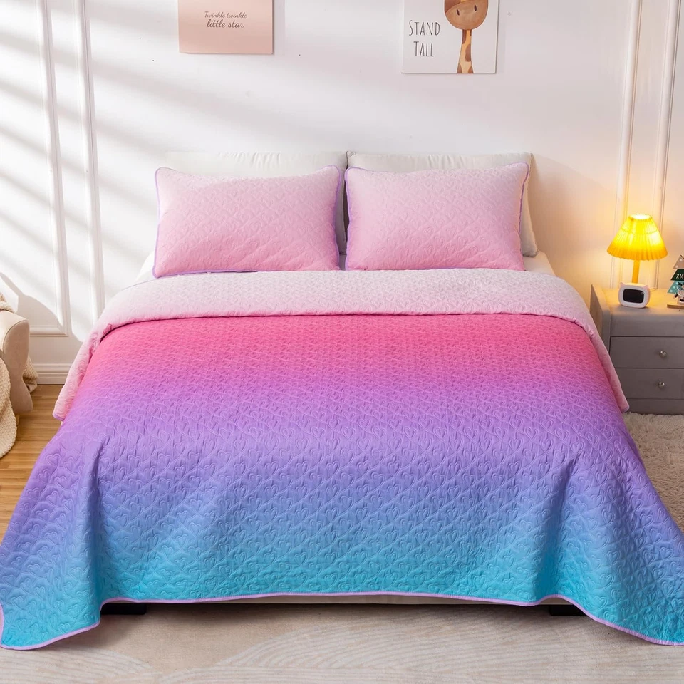 Juego de cama de edredón doble rosa para niñas colcha con patrón de corazón con funda de almohada Foto 3 de 4