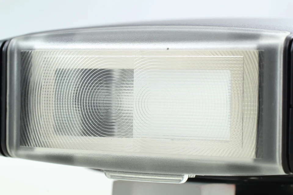 [Almost MINT w/ Case] Nikon Speedlight SB-400 Shoe Mount Flash From JAPAN - Image 3 of 4