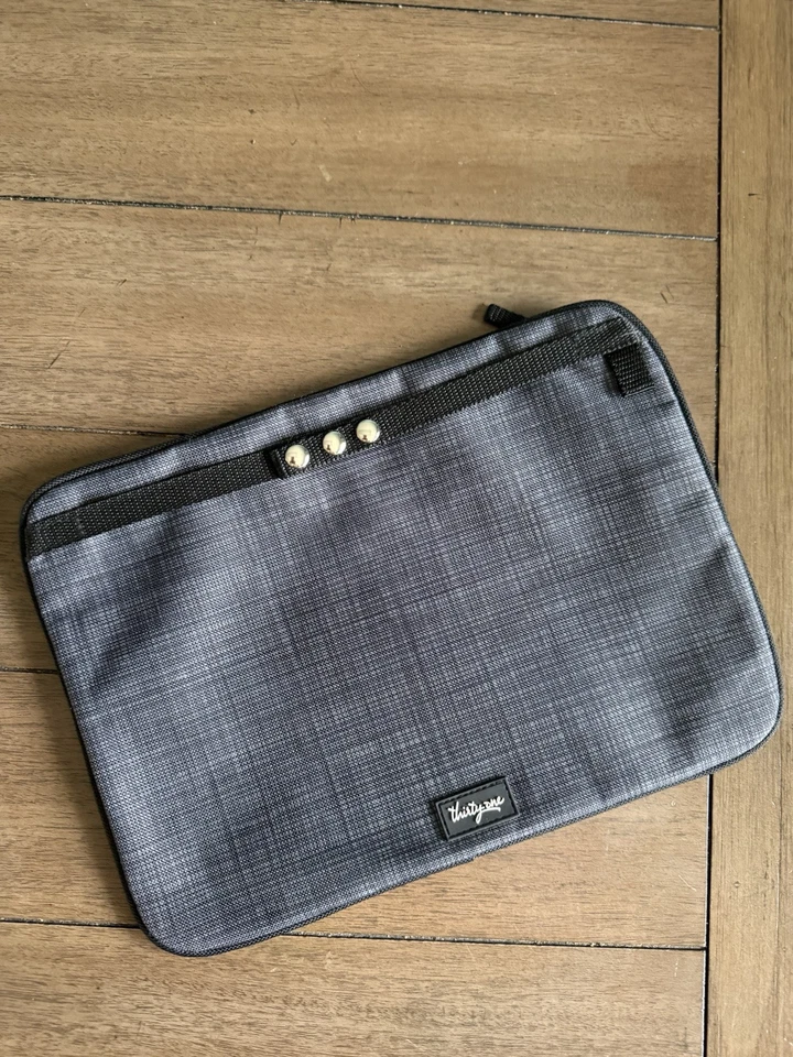 thirty-one canvas flat Travel Snap bag, Dark Grey, Retired  - Image 3 of 3