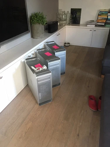 MAC PRO 5.1 model 2010 / 12-Core 3,46Ghz  CHEAPEST in EU