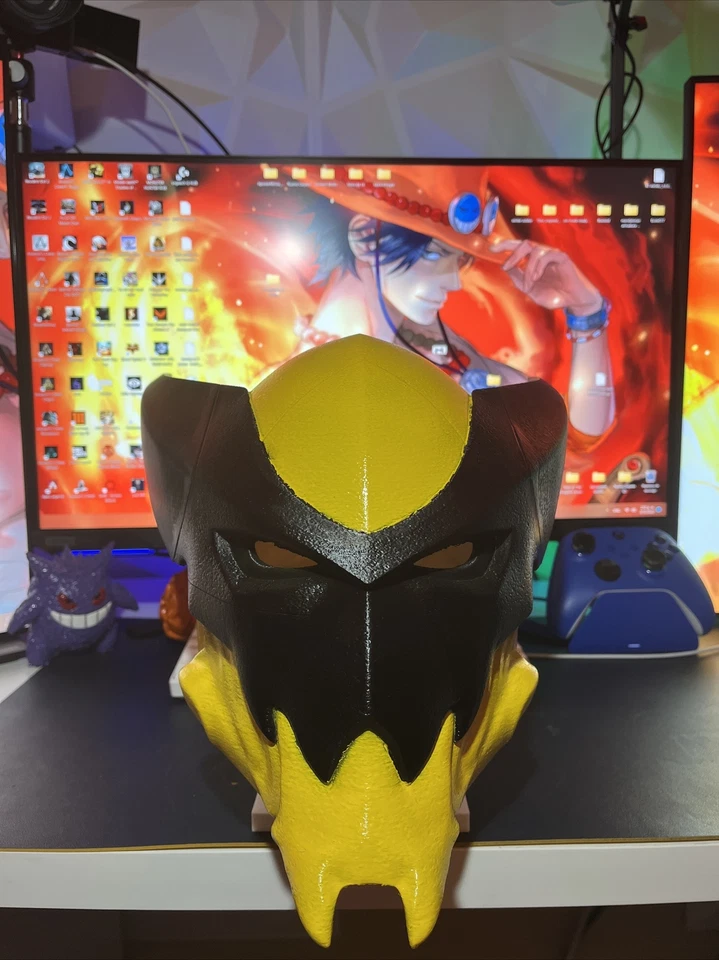 Wolverine Venom Mask - Image 2 of 4
