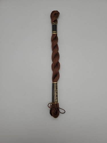 DMC Perle Cotton Skein Size 5 27.3yd 938 Needlepoint Embroidery, Crewel - Picture 4 of 4