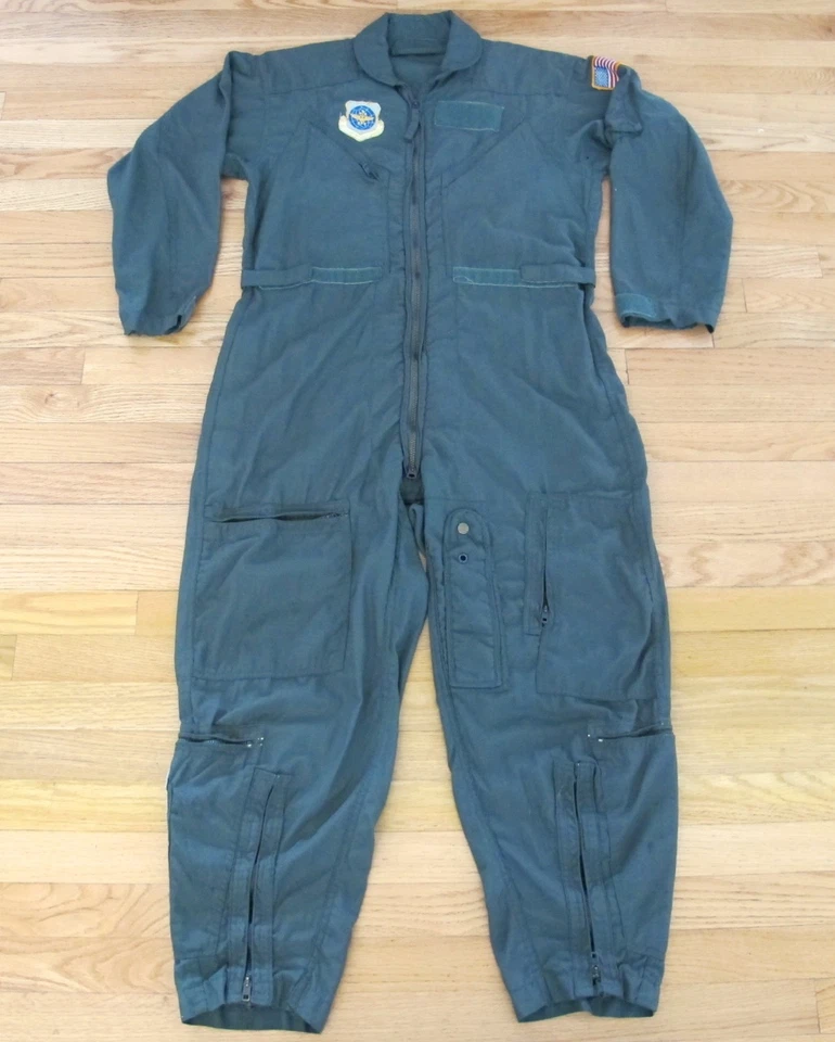 TRAJE DE VUELO VINTAGE ORIGINAL VIETNAM FUERZA AÉREA DE EE. UU. 510 SMS / FAAD AIR LIFT COMM Foto 2 de 4