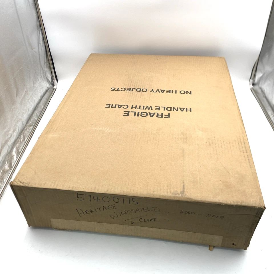 OEM Harley 57400115 Transparente 18 Pulgadas King Parabrisas Parabrisas 00-17 FL Softail Foto 3 de 4