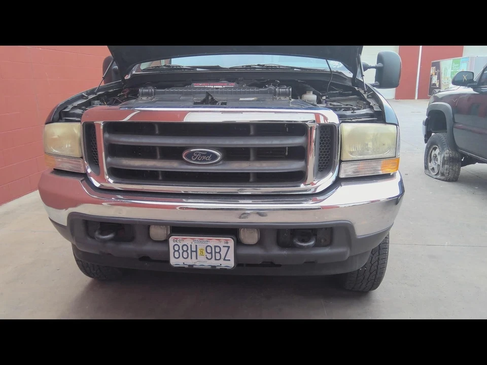 Motor limpiaparabrisas usado se adapta a: camioneta Ford F350SD 2003 de 23/10/00 grado A Foto 4 de 4