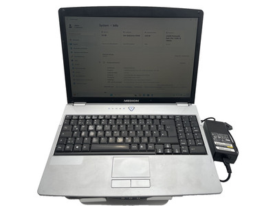 Medion Akoya MD 96850 WIM 2210 | WIN 11 Home | INTEL | 120GB SSD NEU + 3GB RAM