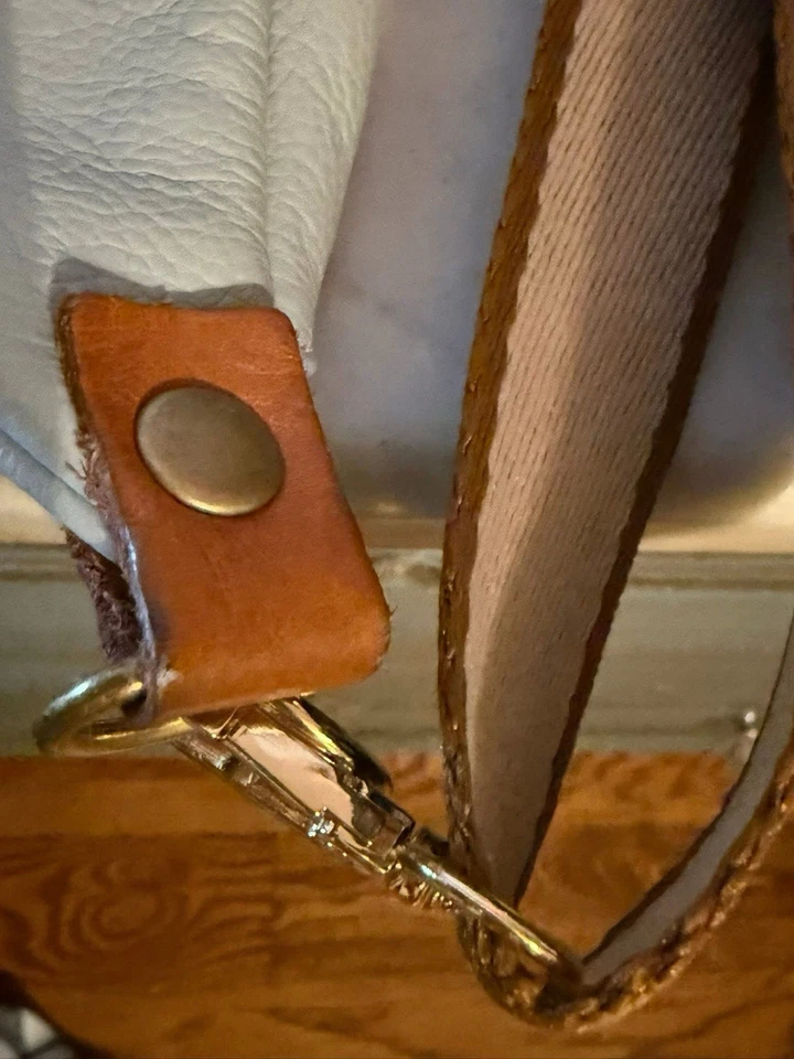 Parker Thatch Ice Blue Taffy Sling Bag - Image 4 of 4