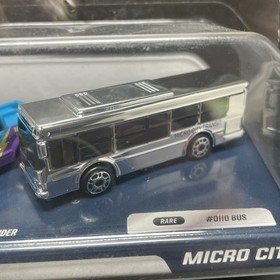 Micro Machines Series 2 Micro City #06 Silver Chrome Bus Chase On Card