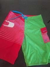 Mens Oakley Board Shorts, Size 32