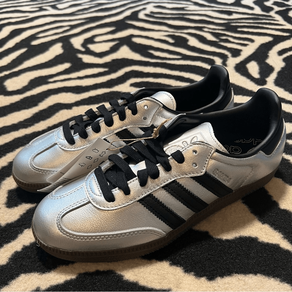 NWT Adidas Samba OG W Sneakers Silver Metallic Core Black Size 