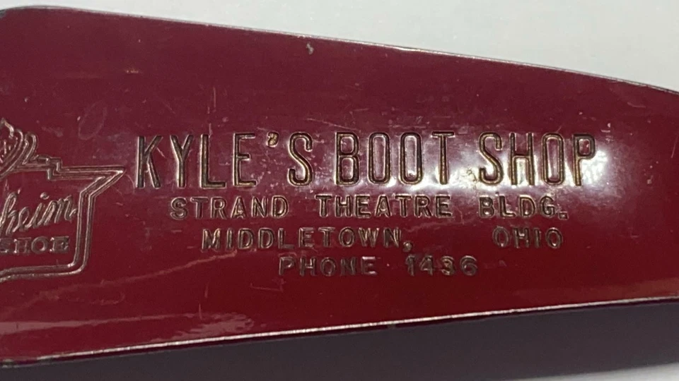 Middletown OH KYLE'S BOOT SHOP "STRAND THEARE BLGD. Zapatos Florsheim - Cuerno para zapatos Foto 3 de 4