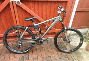 banshee full suspension