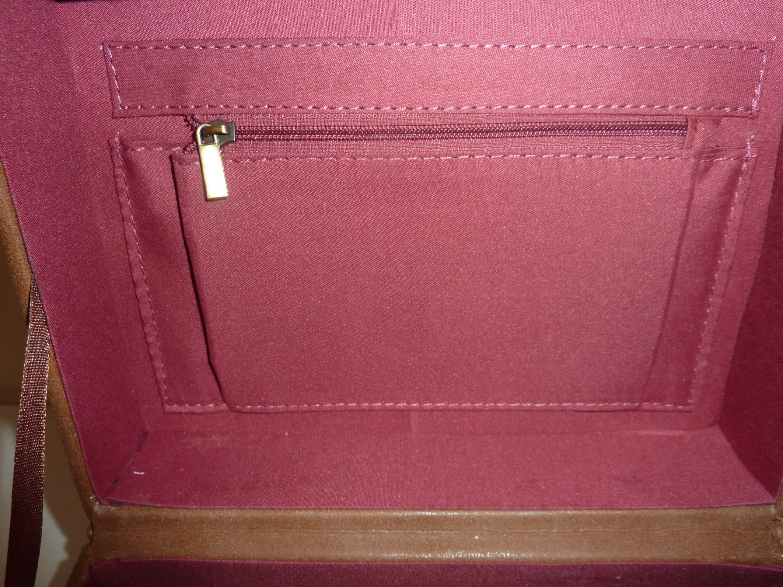 Picture 4 of 9