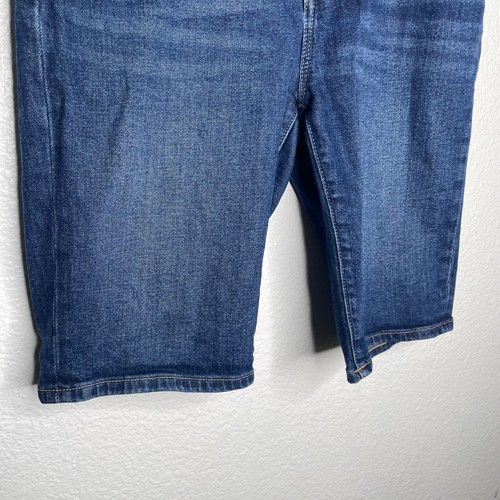 GAP Damenshorts Größe 8 9 Zoll Bermuda jeansblau dunkle Waschung Freizeitkleidung - Bild 10 von 11