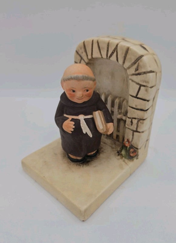 VINTAGE GOEBEL FRIAR TUCK CERAMIC BOOKEND 1956 XS184 B ~ RARE TMK #3