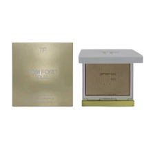 TOM FORD Soleil Gorgeous Glow Highlighter 02 Nude Sand .21 oz New In Box NIB