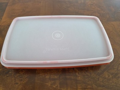 VTG Tupperware Deli Keeper 9.25  Cold Cuts Storage Paprika w/clear lid Used