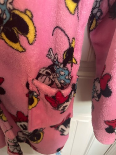 DISNEY MINNIE MOUSE FLEECE ROBE CHILDS SIZE LARGE (12-14) COZY - Picture 9 of 11