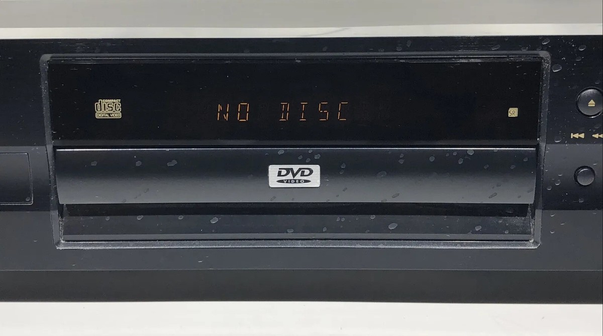 Pioneer Model DV-525 DVD/CD Player Digital D/A Converter Pioneer Model DV-525 DVD/CD Player Digital D/A Converter