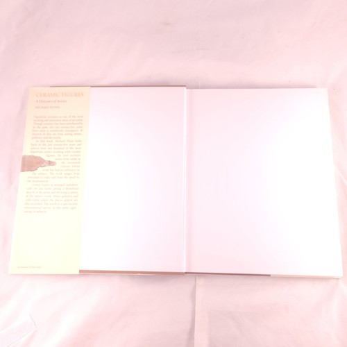 Ceramic Figures: A Directory of Artists by Flynn, Michael - HC DJ- 2002 - Picture 4 of 23