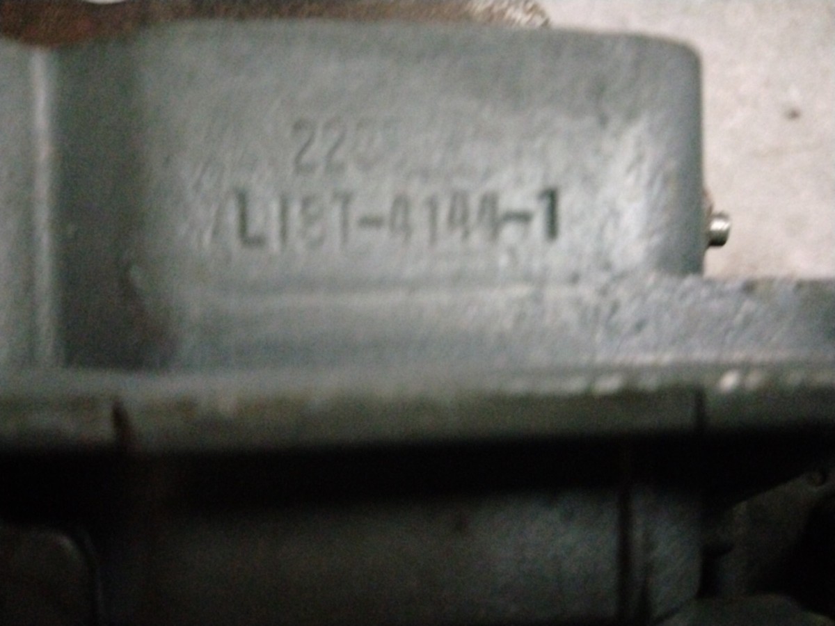 MOPAR 70 440 SIX PACK CENTER CARBURETOR,CUDA,CHALLENGER,CHARGER