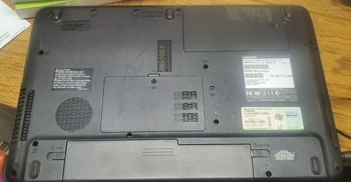 USED Toshiba Satellite C655D-S5043 (Floor-G260) - Afbeelding 4 van 8