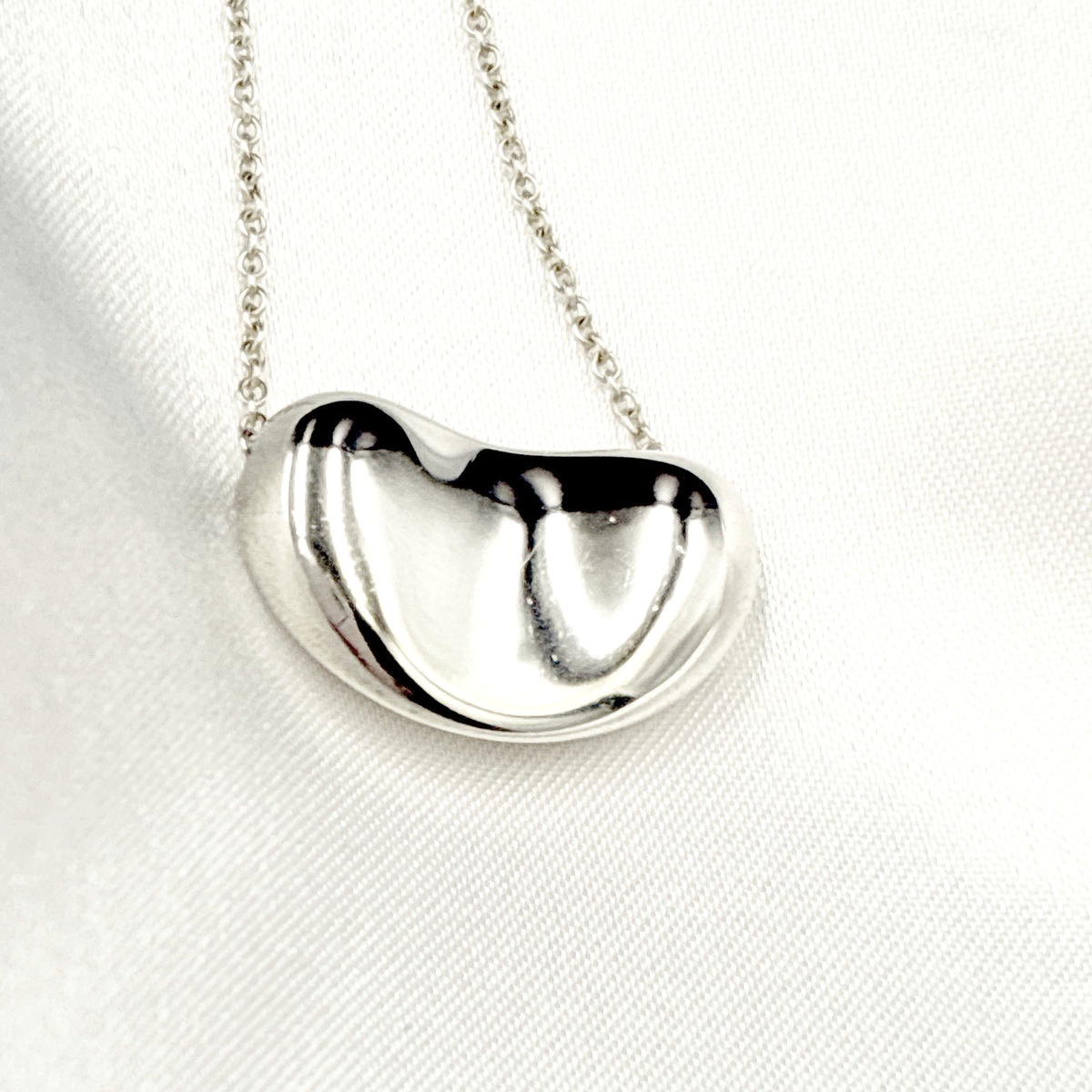 Tiffany & Co Elsa Peretti Large 20mm Bean Pendant Necklace Silver