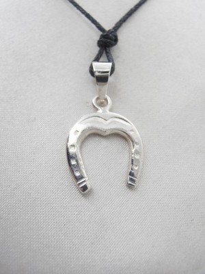 Cozzi Gioielli 925 Sterling Silver Horse Charm Pendant Lucky Amulet Unisex
