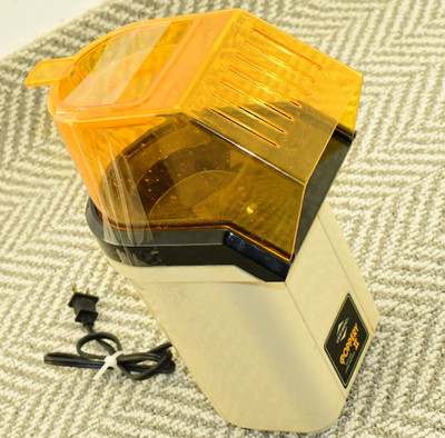 Vintage West Bend 4 Qt., Poppery II, Automatic Hot Air Corn Popper Popcorn 82102