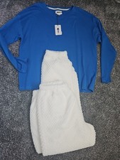 Bnwt Lipsy Ladies Pyjamas. Size 14. Warm Pyjamas. Thick Warm Lounge Wear