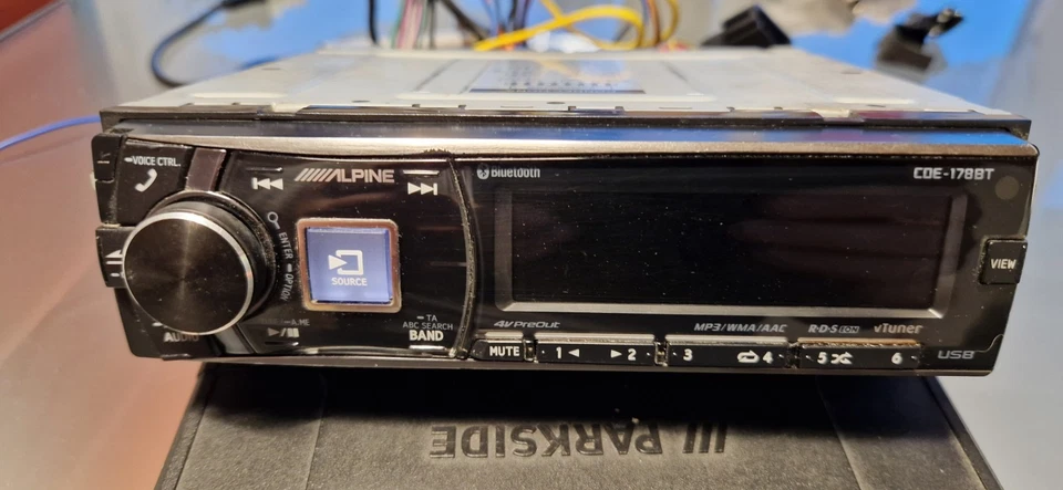 ALPINE CDE-178BT 1-din AUTORADIO CD FM USB BLUETOOTH TOP ZUSTAND EINWANDFREI - Bild 2 von 4