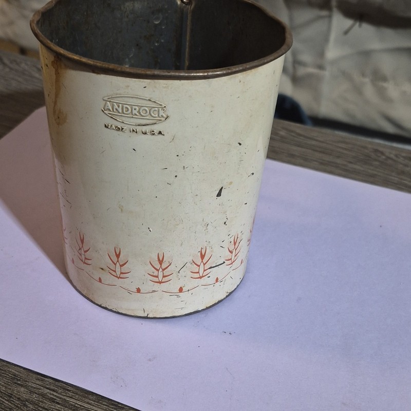 Androck Metal Flour Sifter White Floral Pattern With Handles Vintage Round