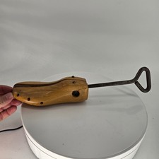 Vintage Wooden Shoe Stretcher Antique Cobbler Tool Size 8 Metal Screw Handle