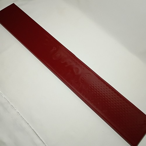 Dewar's True Scotch BEER SPILL RAIL BAR MAT 3 1/2" X 23 1/2" Maroon - Picture 6 of 8