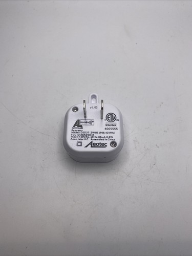 Aeotec Z Wave Range Extender Repeater DSD37-ZWUS Plug Power Aeon Labs Wireless - Picture 6 of 6