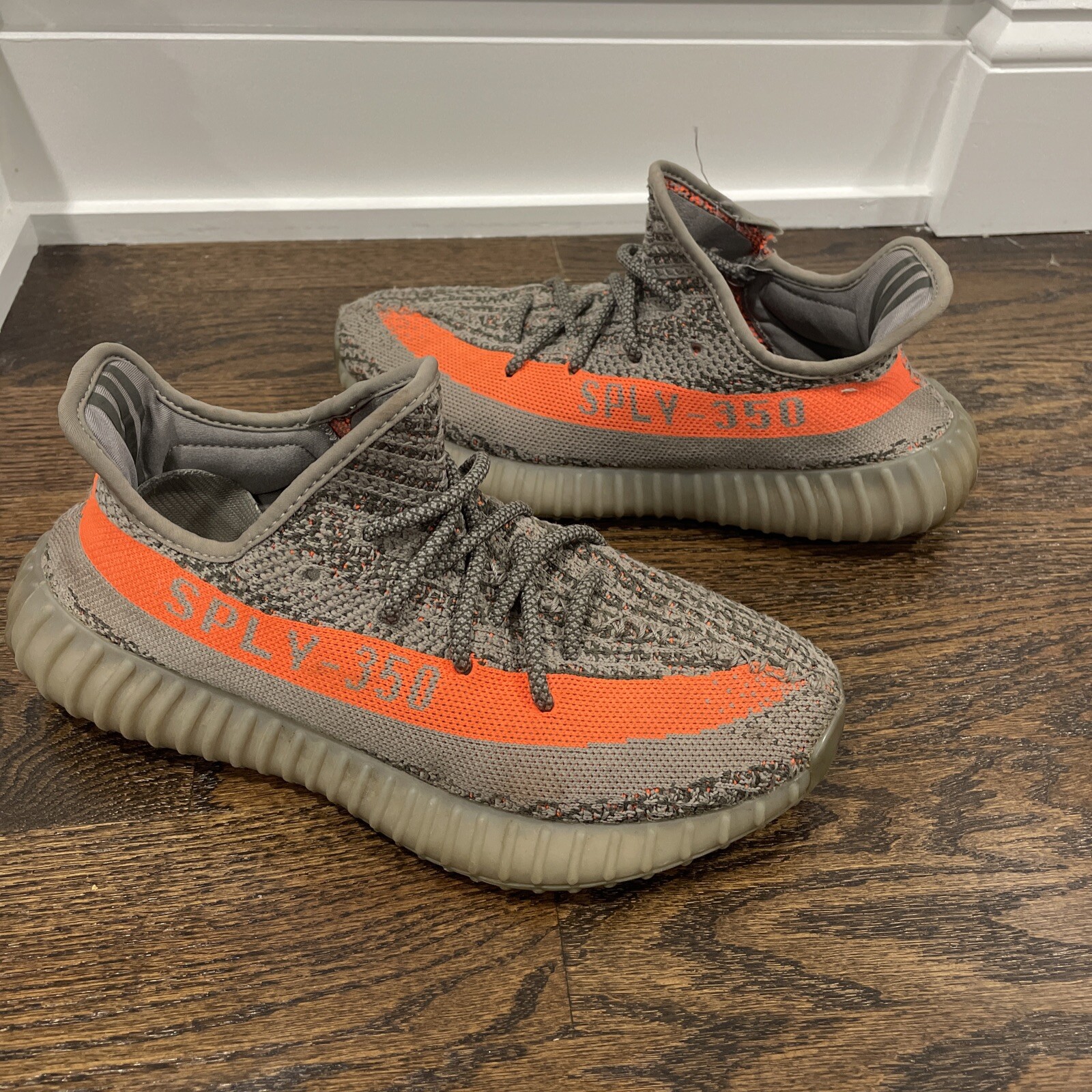 Size 7 - adidas Yeezy Boost 350 V2 Low Carbon Beluga
