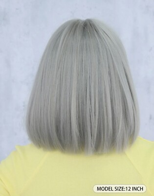 Perruque Synthétique Gris Clair à Frange - Cheveux Courts Lisses, Bonnet Moyen + 4 Bonnets Offerts - Neuf Sans étiquettes