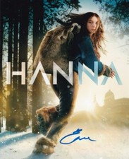 ESME CREED MILES signed Autogramm 20x25cm HANNA in Person autograph COA