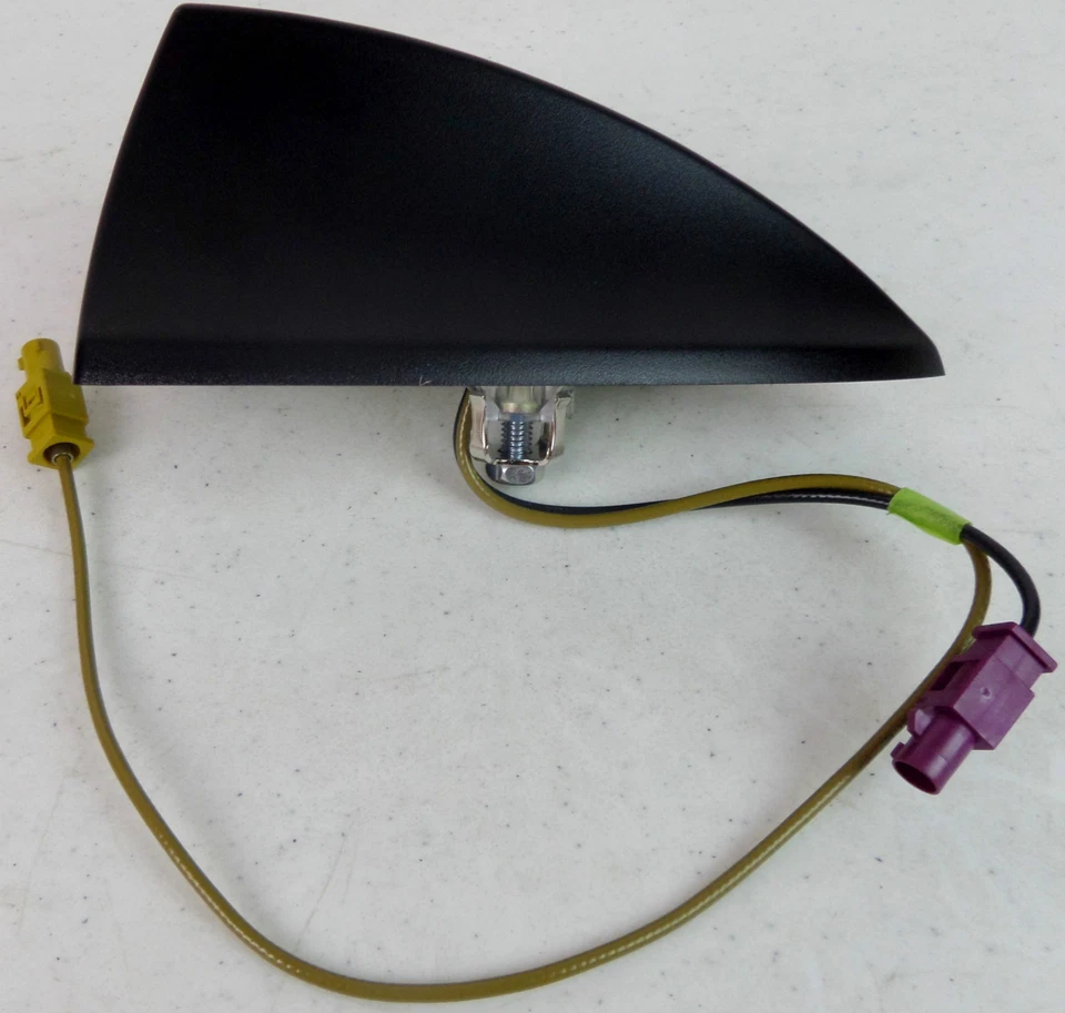 Nuevo Genuino GM 2008-2015 Chevy Malibu 22804401 Radio Aleta de Tiburón Antena Onstar Foto 2 de 4