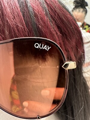 quay australia sunglasses New With Case Pink | eBay display picture 3