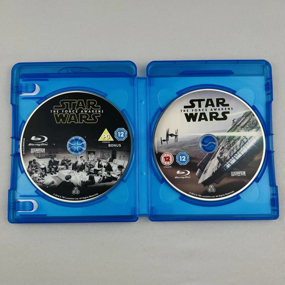 Star Wars The Force Awakens Blue-ray Cert 12 - Image 4 of 4