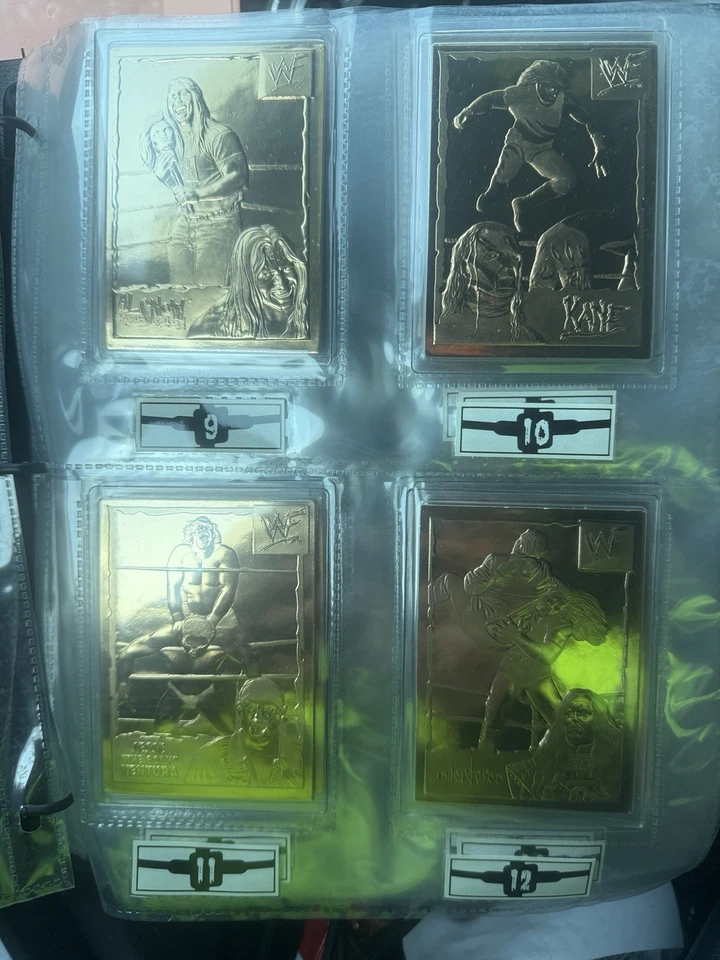 2002 Danbury Mint WWE 22KT GOLD Cards Binder Complete Set 1-70 Wrestling WWF  - Image 4 of 4