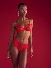 VICTORIA'S SECRET Tease Mesh Lace-Trim Cheeky Panty L Red