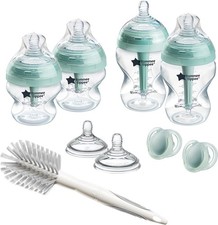 Tommee Tippee Anti-Colic New-born 2 x 260ml + 2 x 150ml Bottle Starter Set