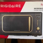 FRIGIDAIRE EMW788RETRO 0.7 cu. ft. Retro Microwave, Black-Gold, Brand New