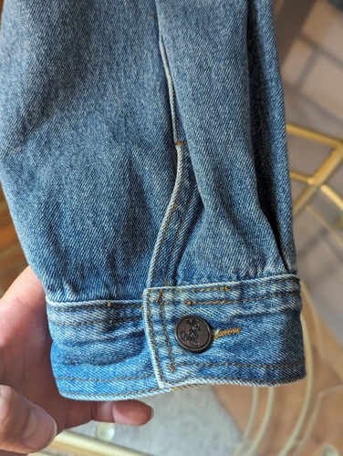 Vtg  90s ,Y2k,  Mickey Inc/ Denim Jean Jacket Mickey Mouse Embroidered  - Picture 6 of 16