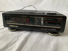 Vintage Clock Radio Soundesign Model #3737 AM/FM Radio Dual Alarm System Tested
