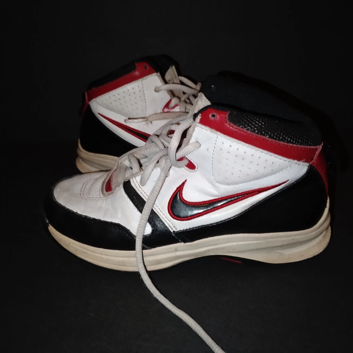 Top 10 shop nike trainers
