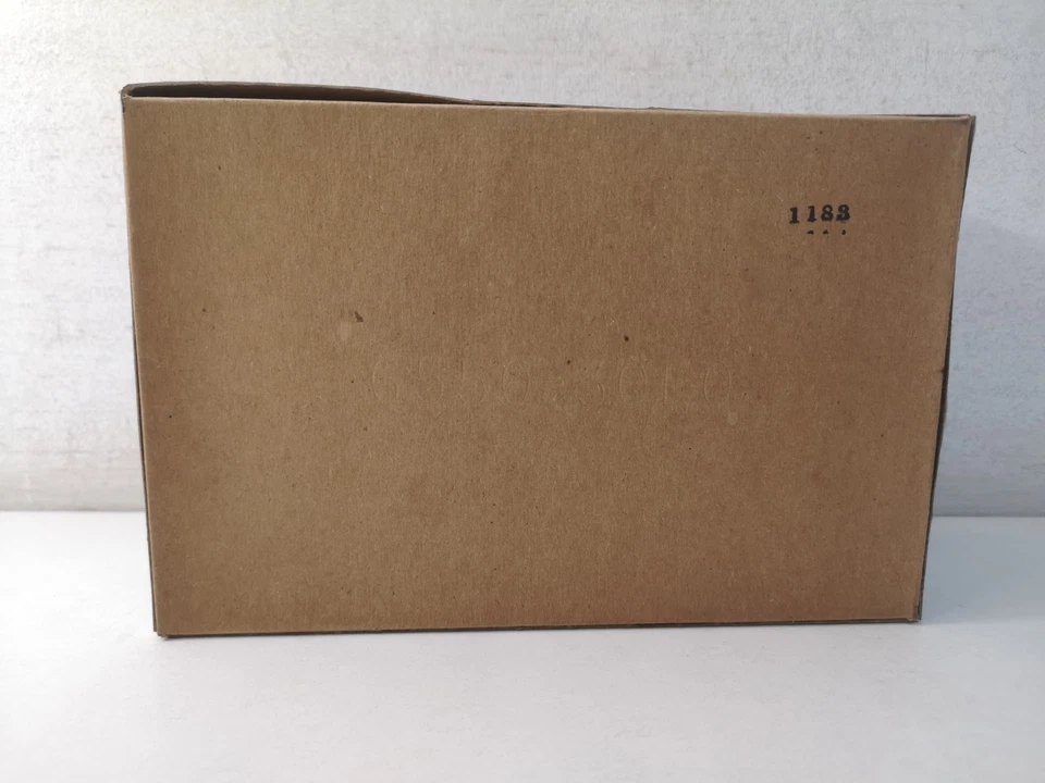 '53 Corvette Amt Ertl Kit 6552 Special Scala 1/24 Particolari Sigillati-D29 - Immagine 2 di 4