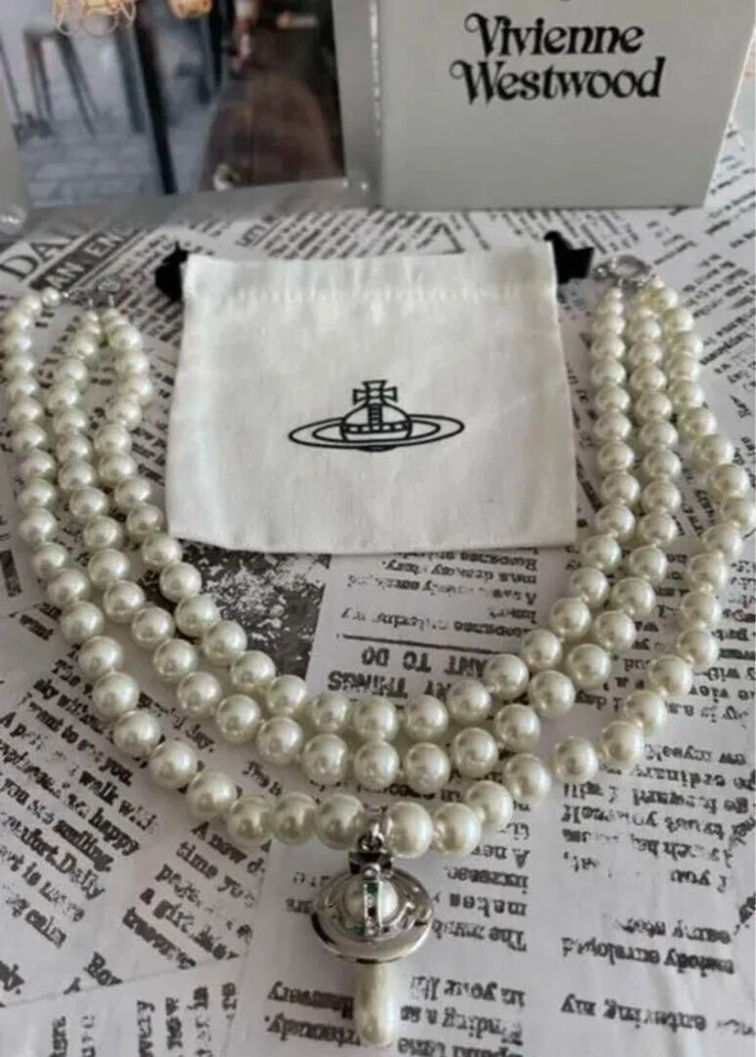 Vivienne Westwood Collar Triple Perla Falsa Gota Plata Blanco con Cordón Foto 2 de 4